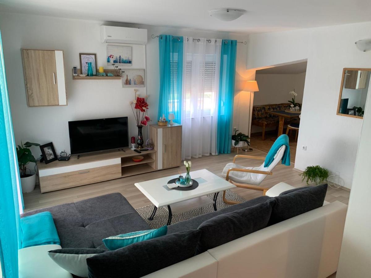 Apartman "Anna" บริบีร์ ภายนอก รูปภาพ