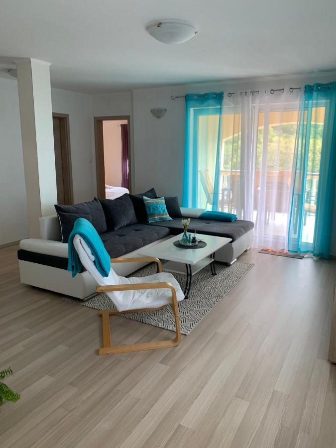 Apartman "Anna" บริบีร์ ภายนอก รูปภาพ