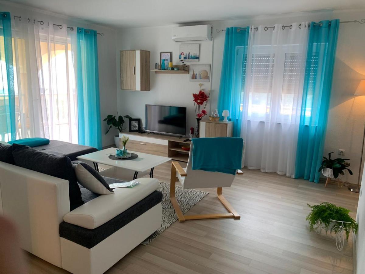 Apartman "Anna" บริบีร์ ภายนอก รูปภาพ